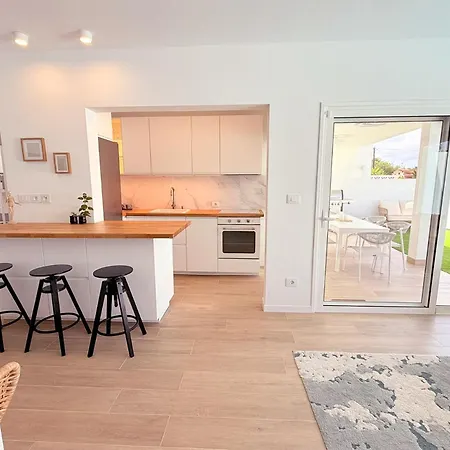 ヴィラ Luxury Family Buho Heated Pool